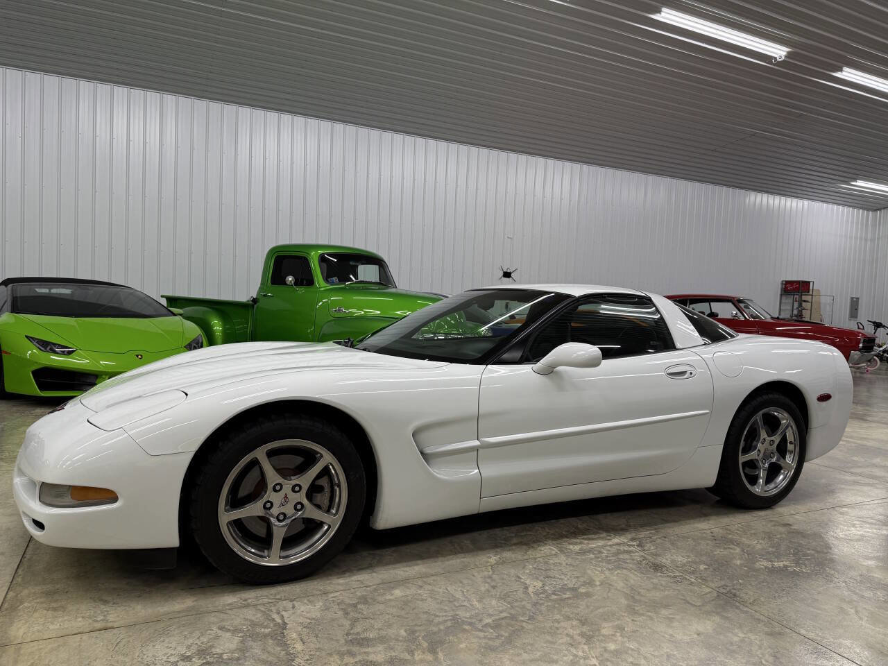 Used 1999 Chevrolet Corvette Coupe w/ Roof Pkg