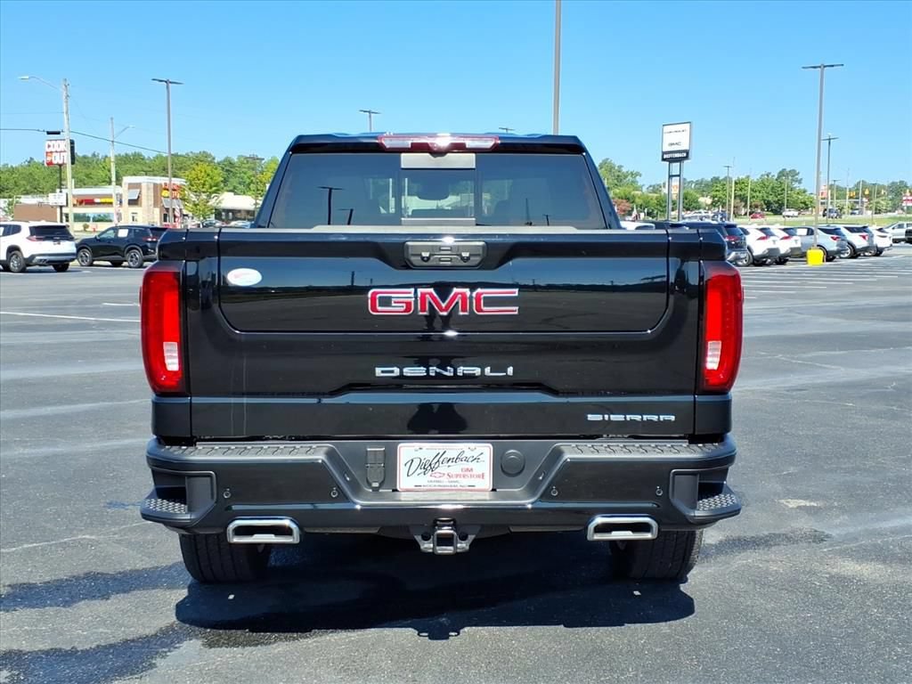 Used 2025 GMC Sierra 1500 Denali w/ Denali Reserve Package AWD/4WD image 18
