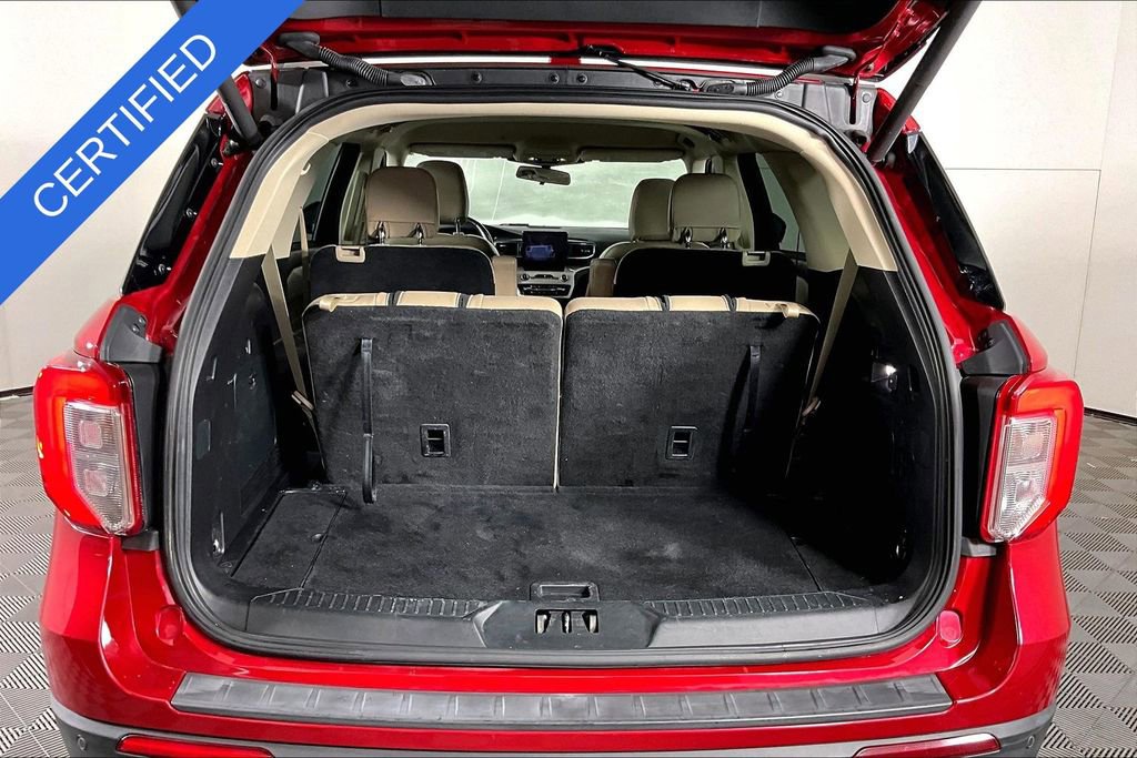 Used 2020 Ford Explorer XLT w/ Equipment Group 202A image 28