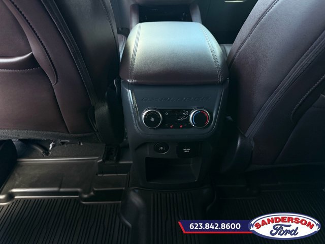 Used 2025 Ford Explorer Platinum image 16