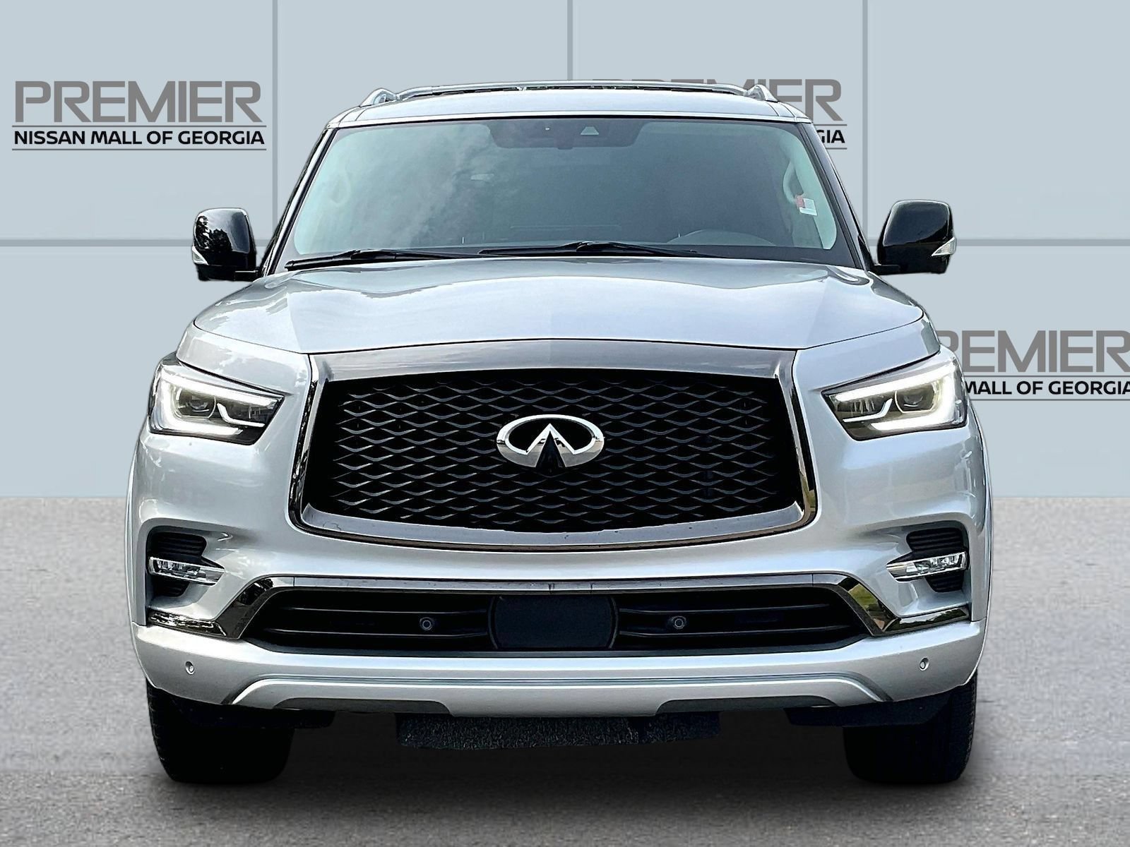 Used 2023 INFINITI QX80 Premium Select w/ Cargo Package RWD image 2