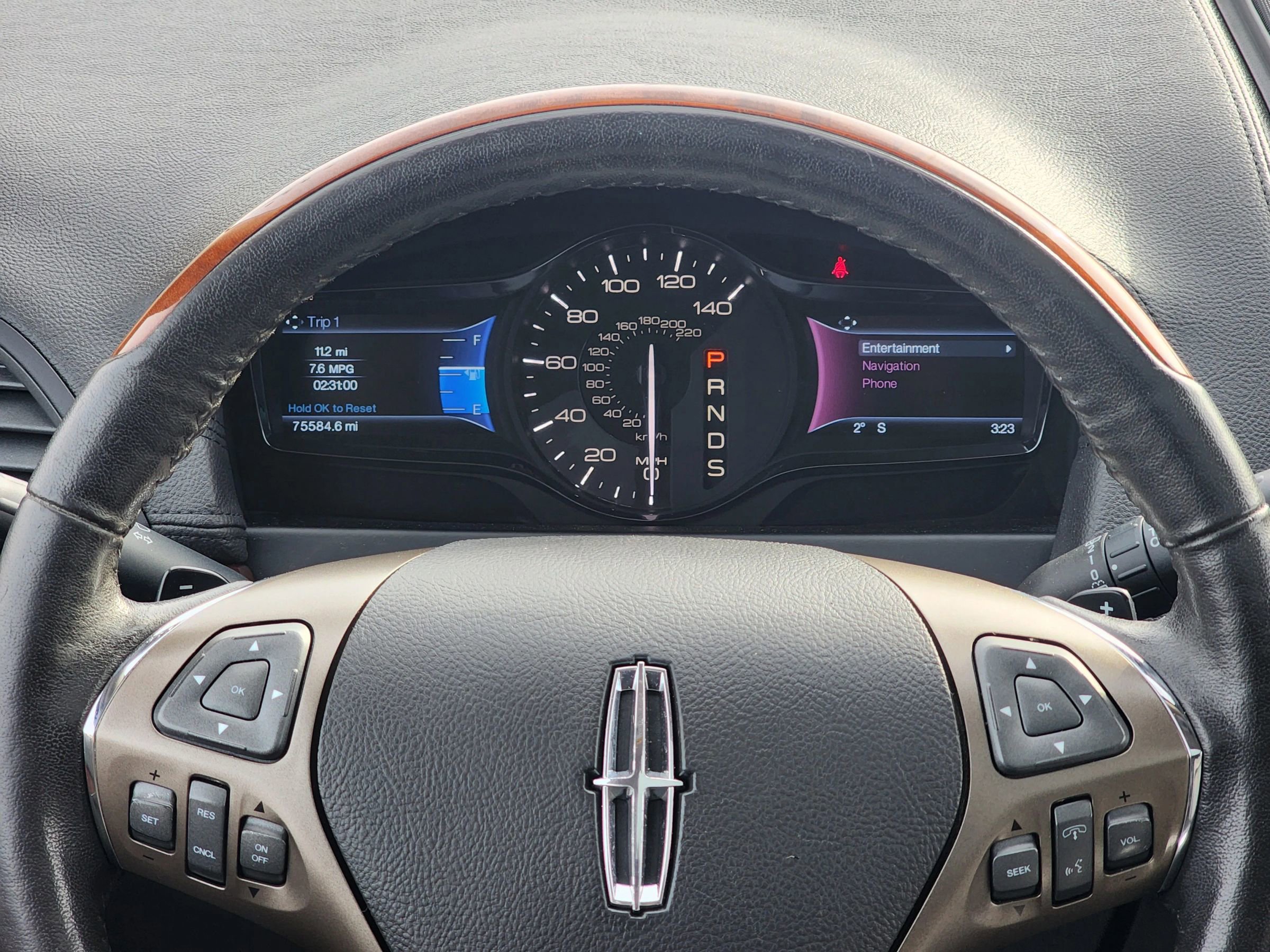 Used 2015 Lincoln MKX AWD w/ Equipment Group 102A image 12