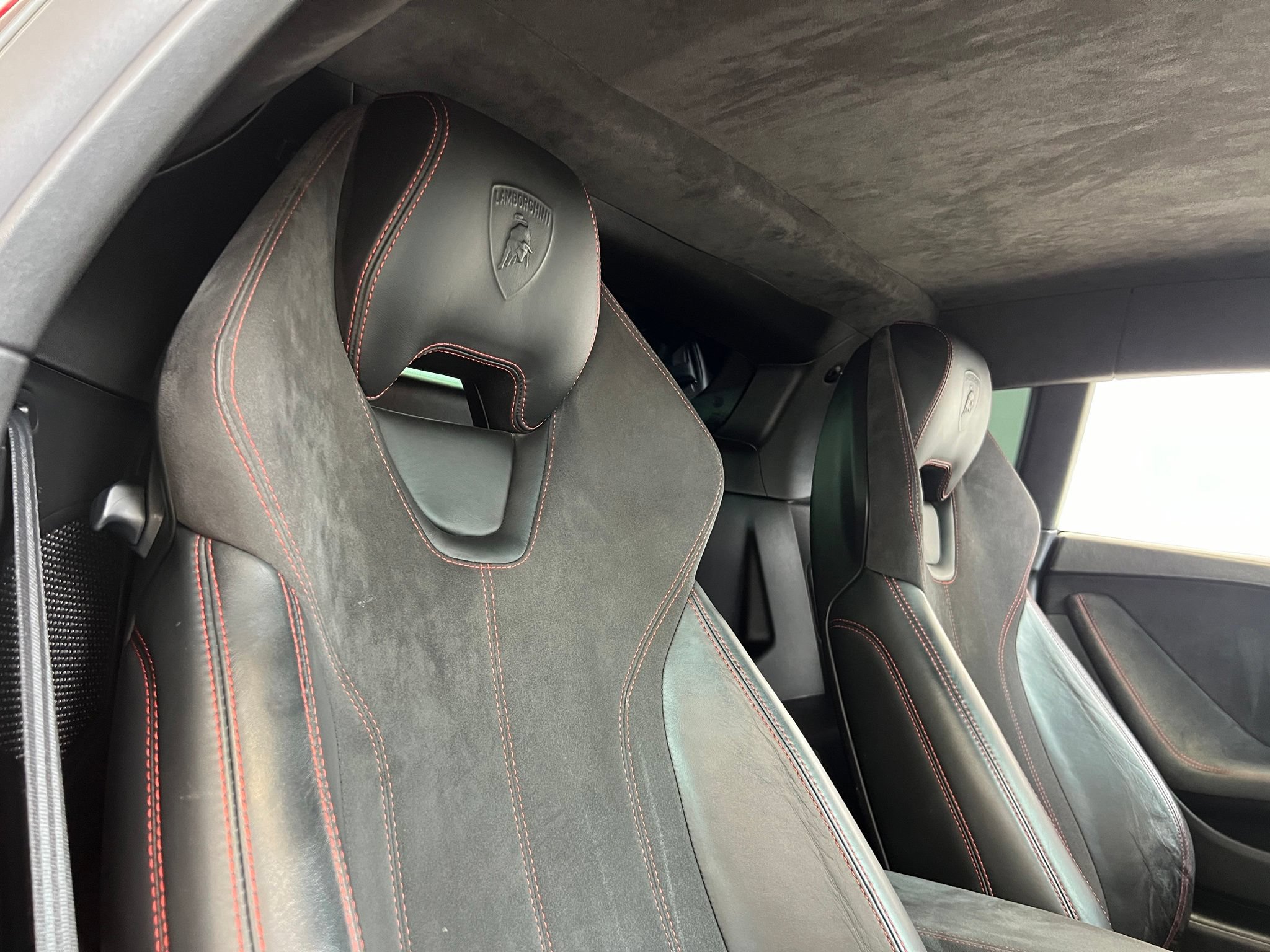 Used 2016 Lamborghini Huracan LP 580-2 RWD image 18
