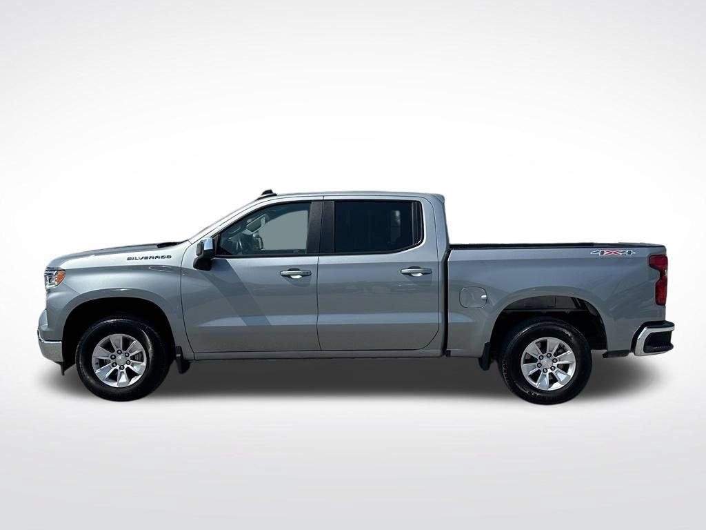 Used 2026 Chevrolet Silverado 1500 LT AWD/4WD image 3