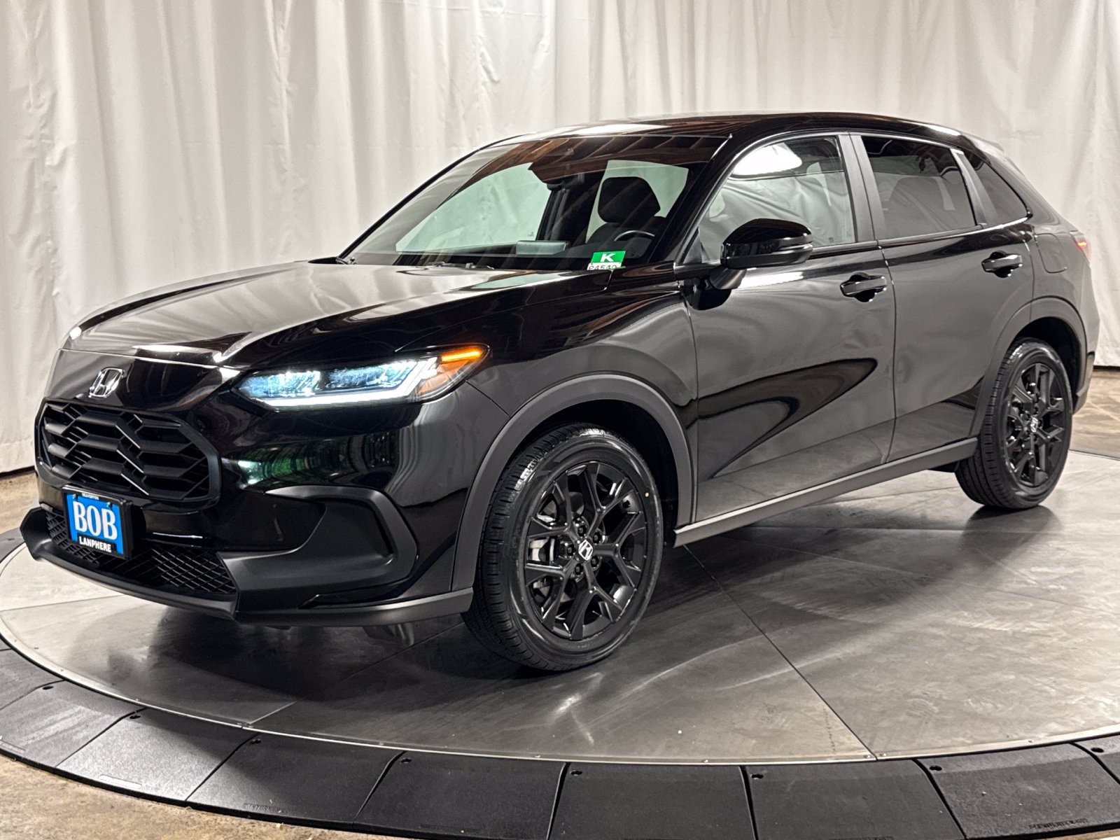 Used 2025 Honda HR-V Sport image 1