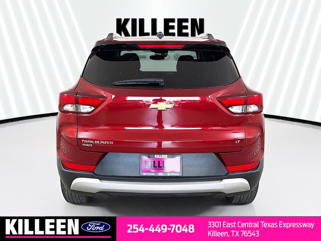 Used 2025 Chevrolet TrailBlazer LT AWD/4WD image 8