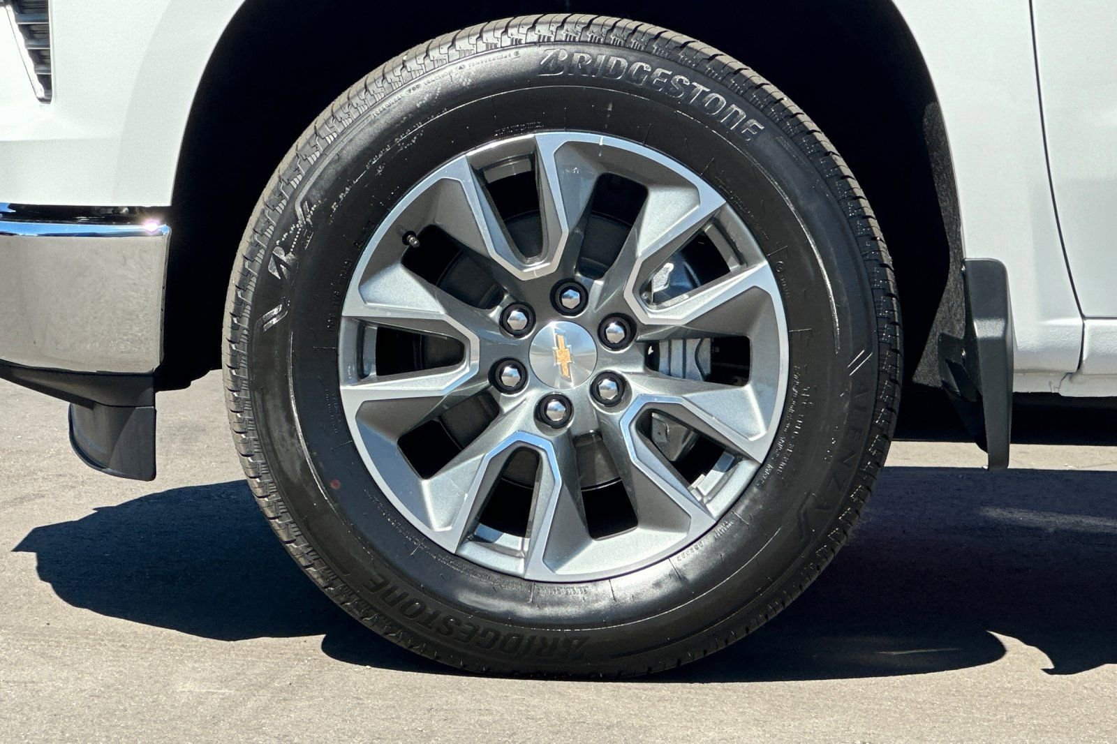 New 2026 Chevrolet Silverado 1500 LT w/ Safety Package RWD image 25