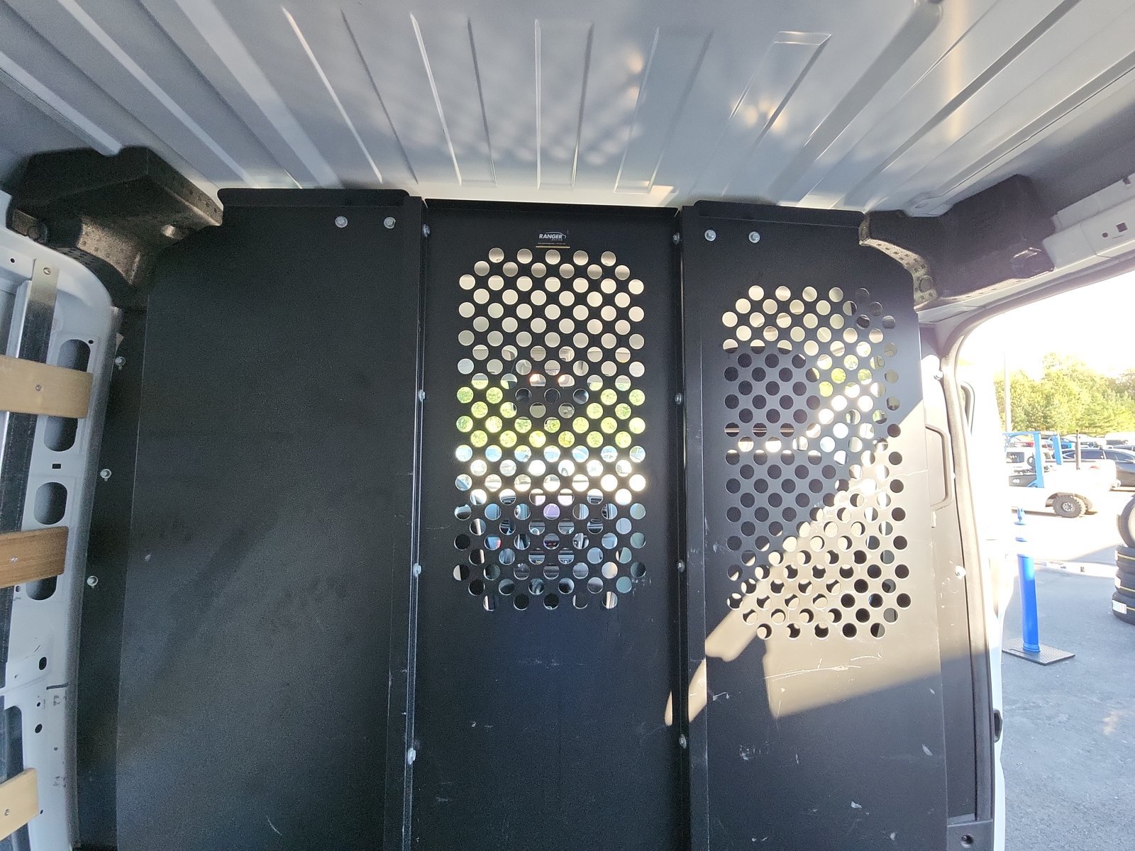 Used 2025 RAM ProMaster 2500 w/ U-Haul Equipment Group FWD image 24