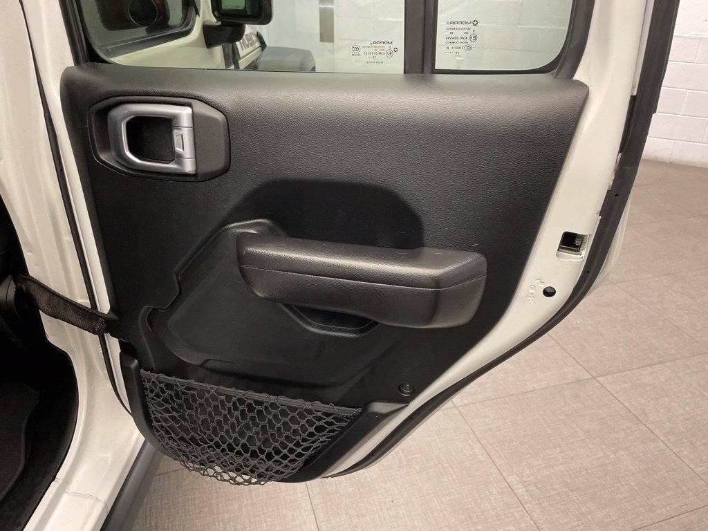 Used 2020 Jeep Wrangler Unlimited Rubicon AWD/4WD image 30