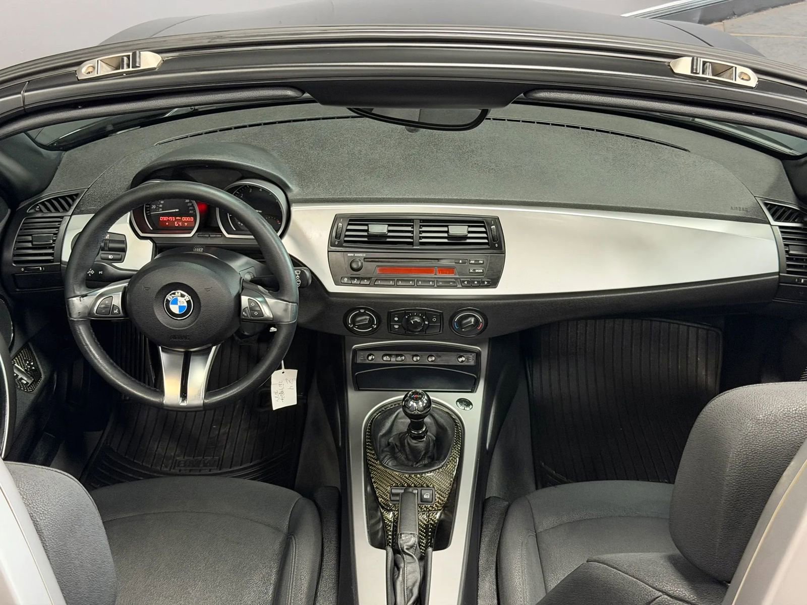 Used 2007 BMW Z4 3.0i RWD image 11