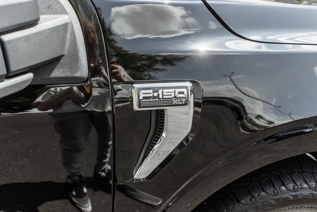 Used 2021 Ford F150 XLT w/ FX4 Off-Road Package image 4