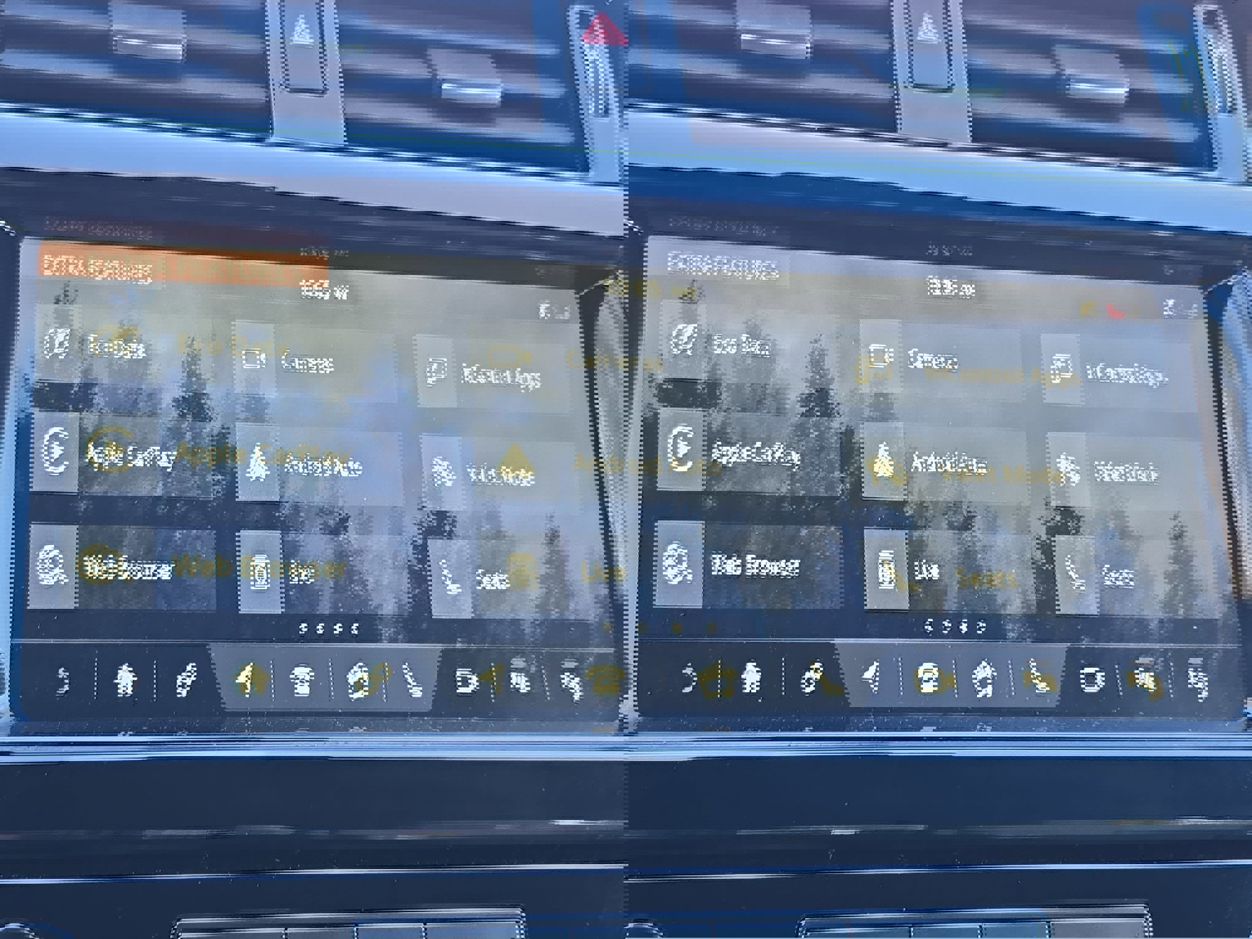 Used 2019 Land Rover Discovery HSE image 22