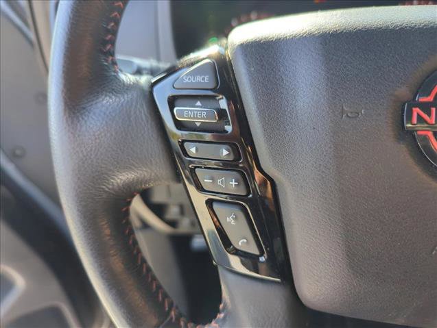 Used 2024 Nissan Frontier Pro-X image 14
