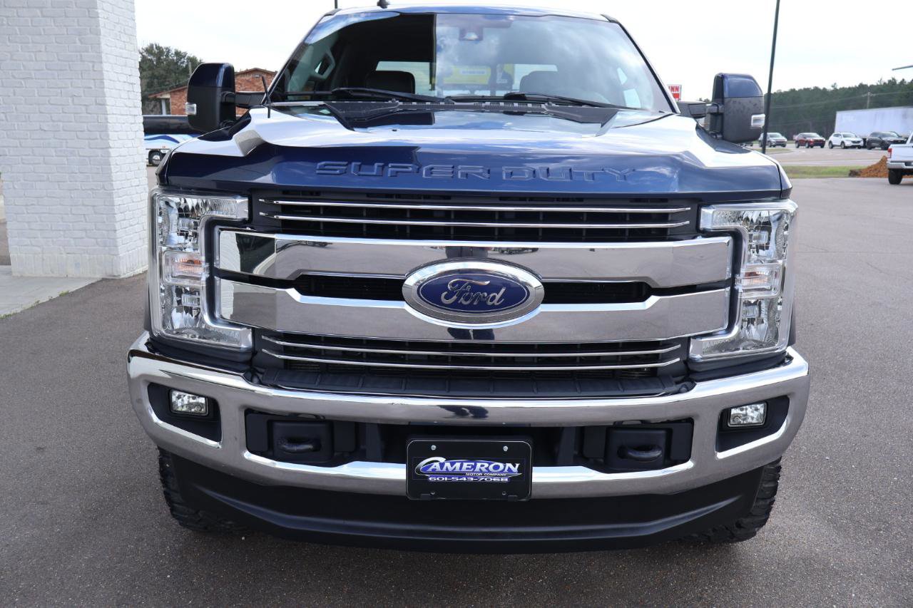 Used 2019 Ford F250 Lariat w/ Lariat Ultimate Package image 7
