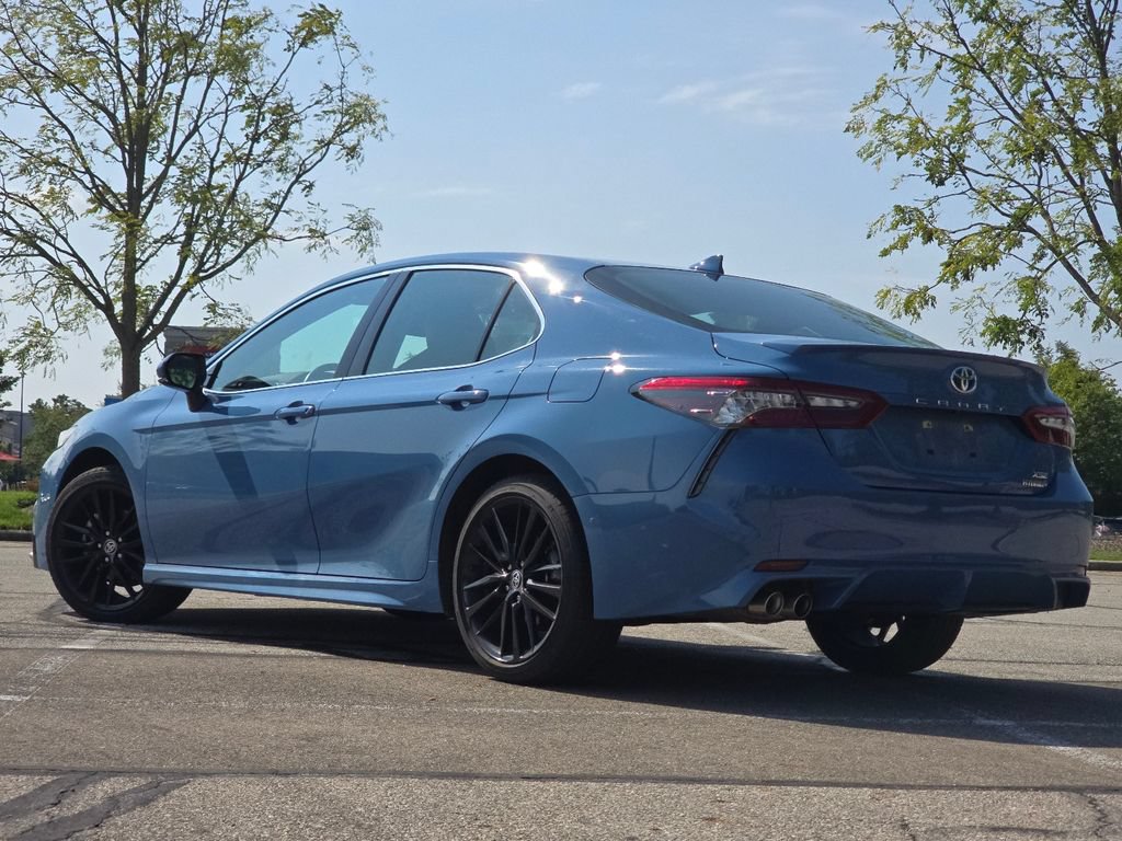 Used 2023 Toyota Camry XSE w/ Cold Weather Package FWD image 12