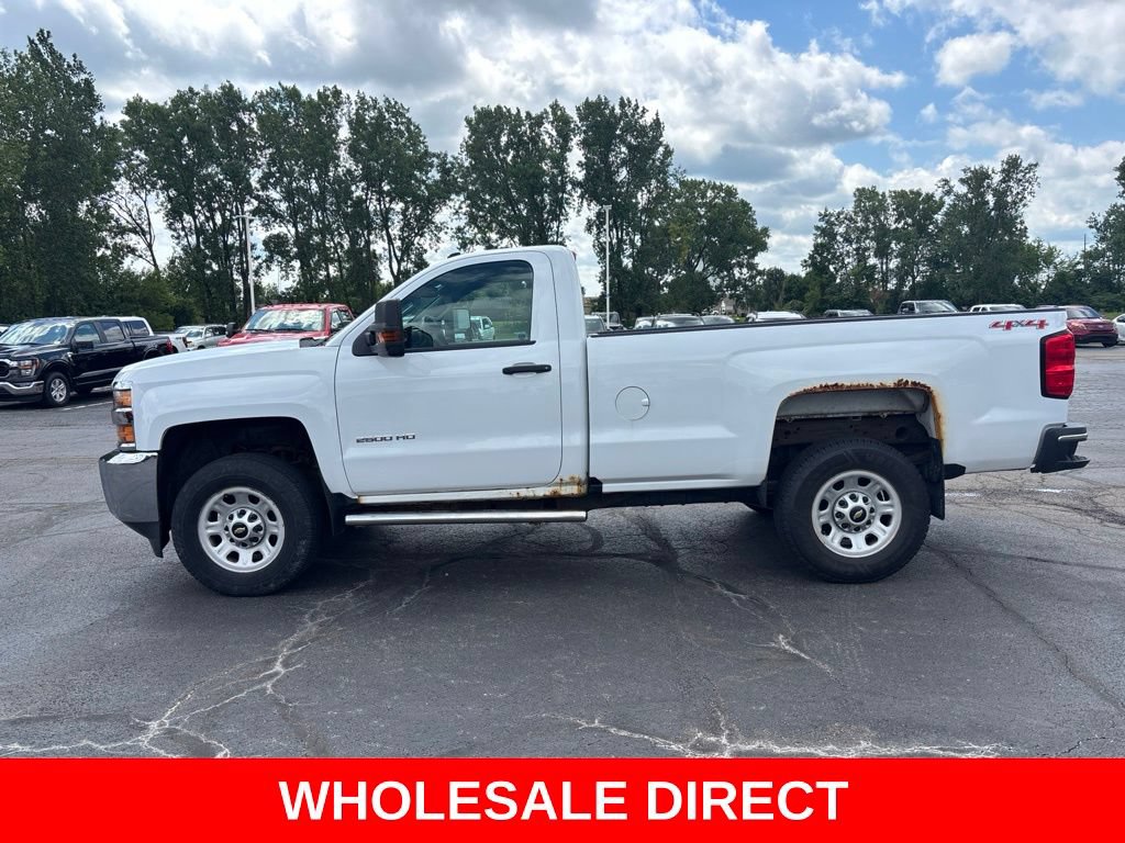 Used 2016 Chevrolet Silverado 2500 W/T w/ WT Convenience Package AWD/4WD image 2