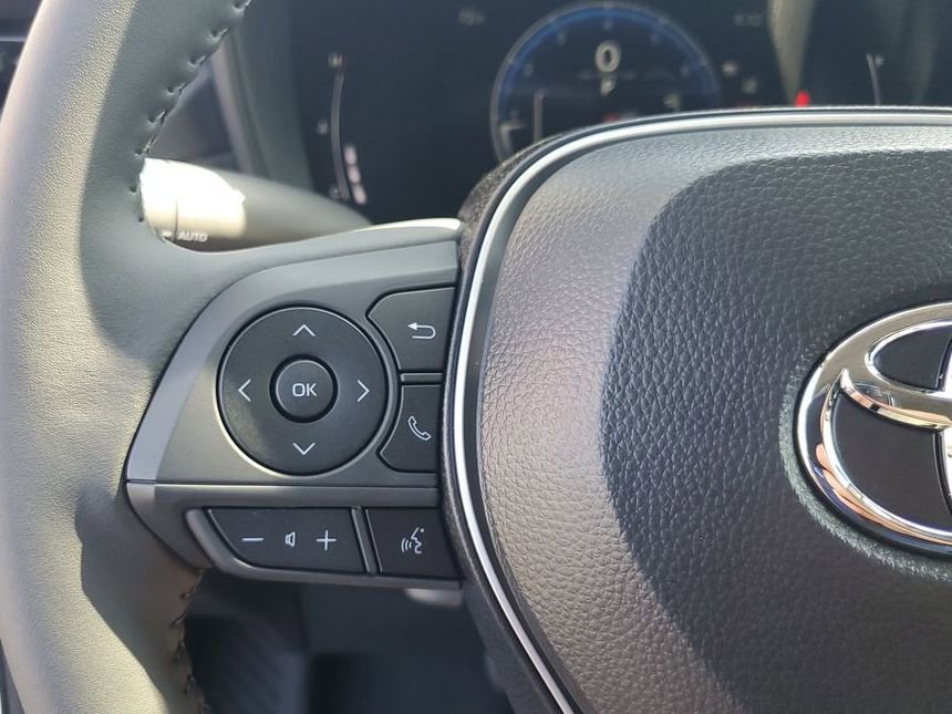 New 2026 Toyota Corolla Cross LE image 24