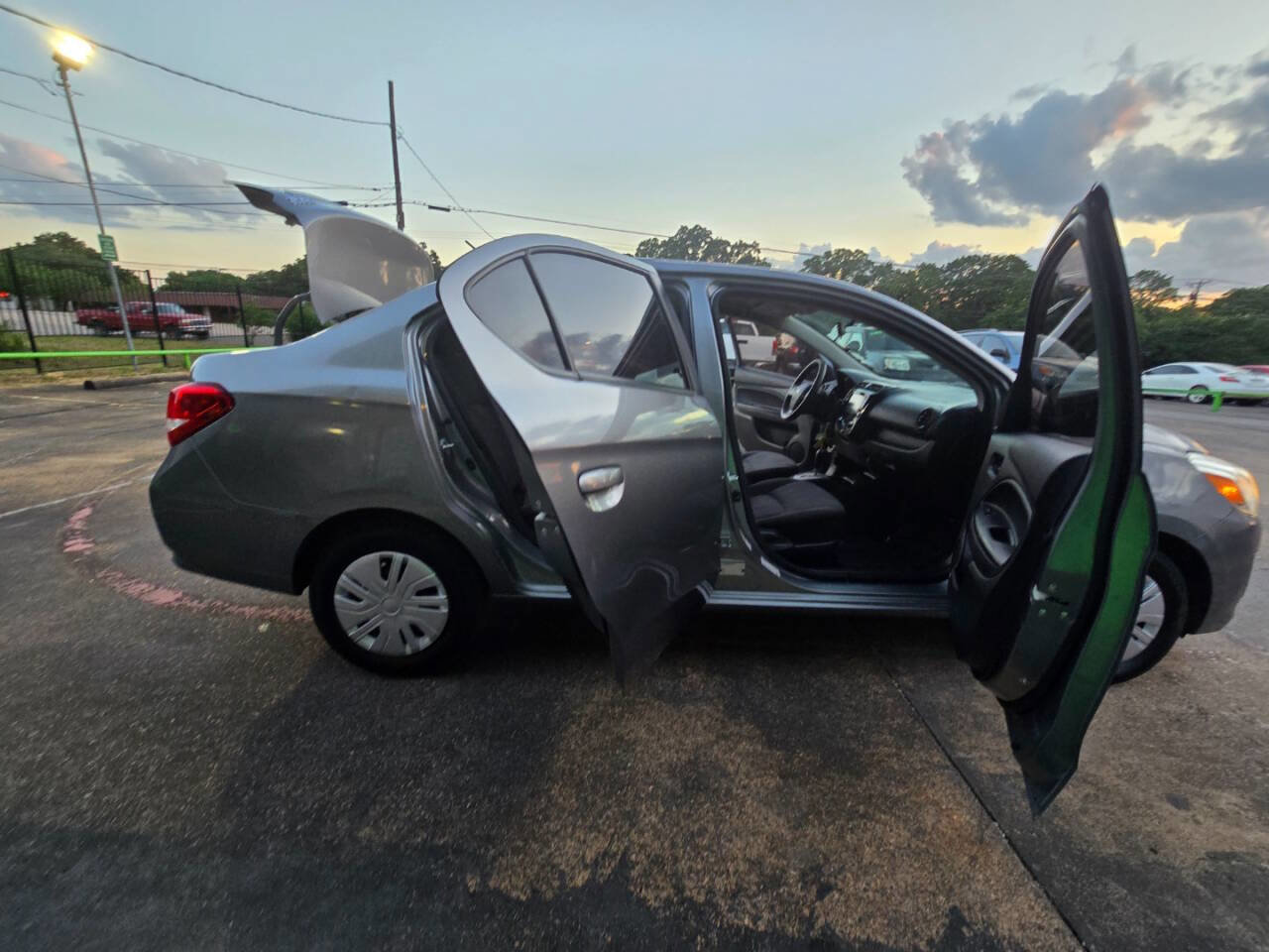 Used 2018 Mitsubishi Mirage G4 ES image 40