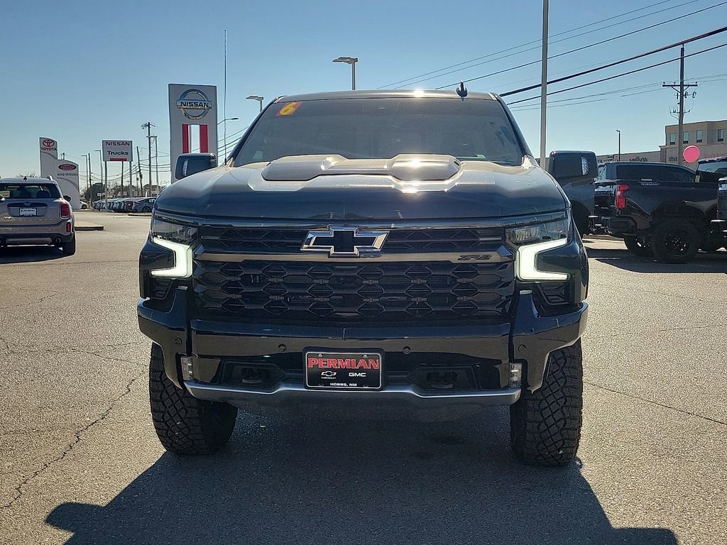 Used 2026 Chevrolet Silverado 1500 ZR2 w/ Dark Appearance Package image 3