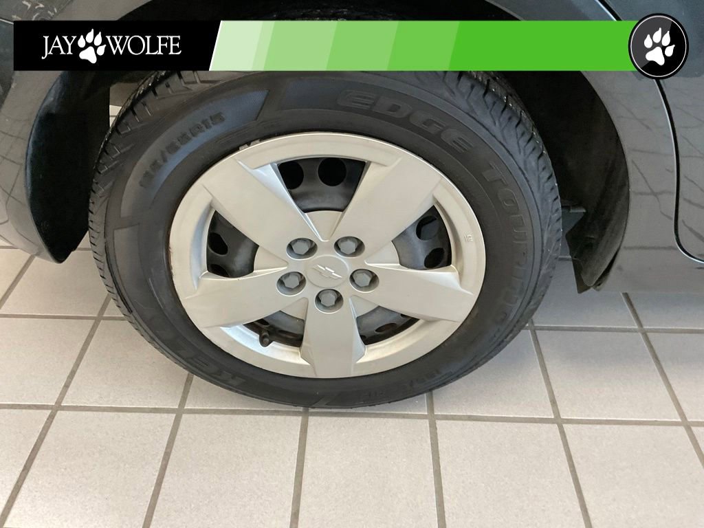 Used 2014 Chevrolet Sonic LS FWD image 7
