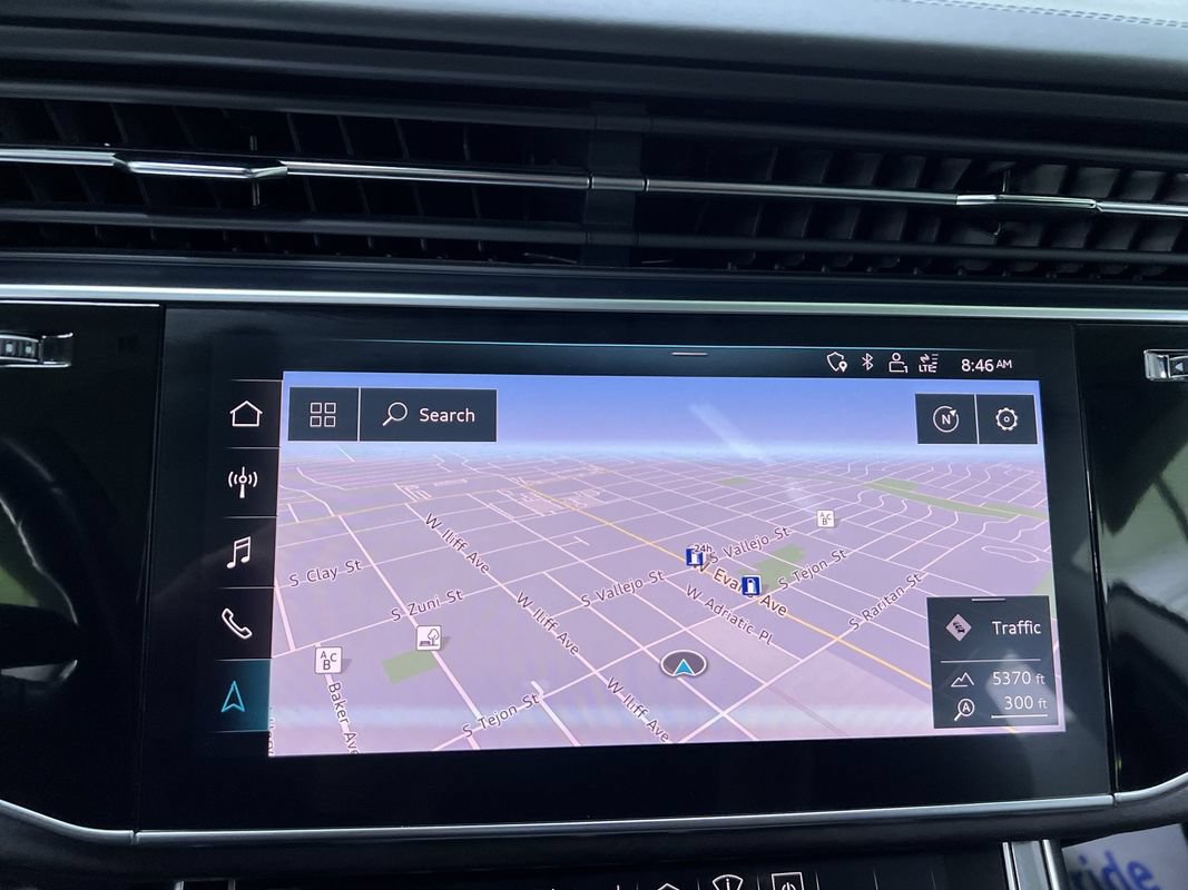 Used 2019 Audi Q8 Prestige AWD/4WD image 23