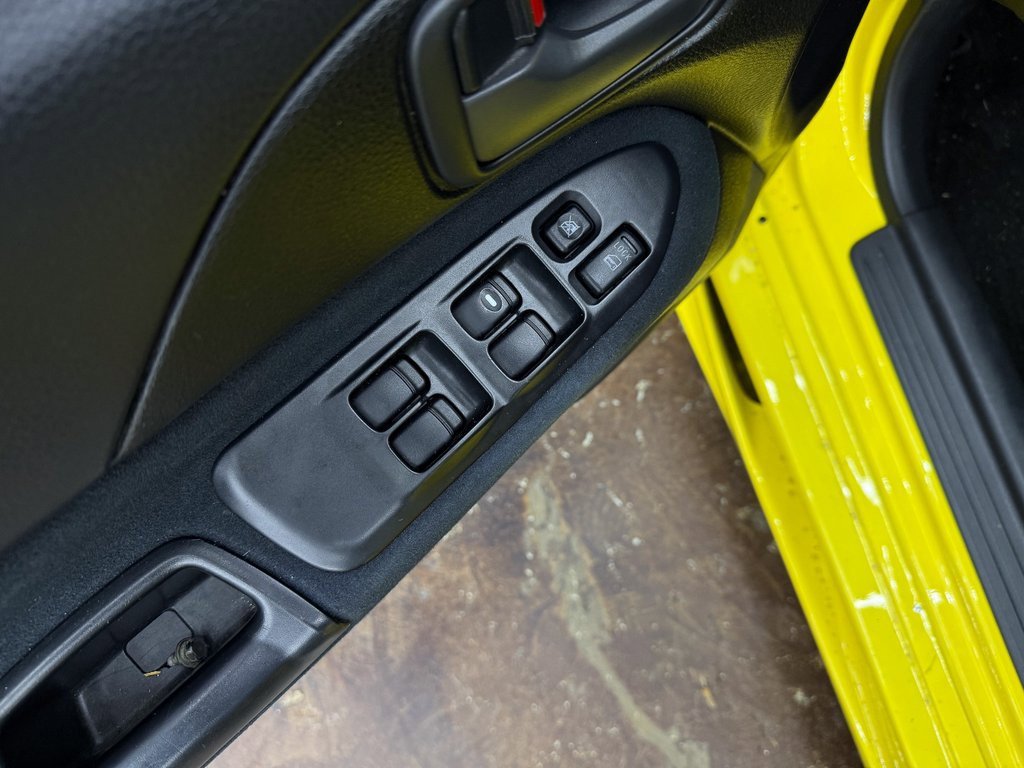 Used 2003 Mitsubishi Lancer Evolution image 8