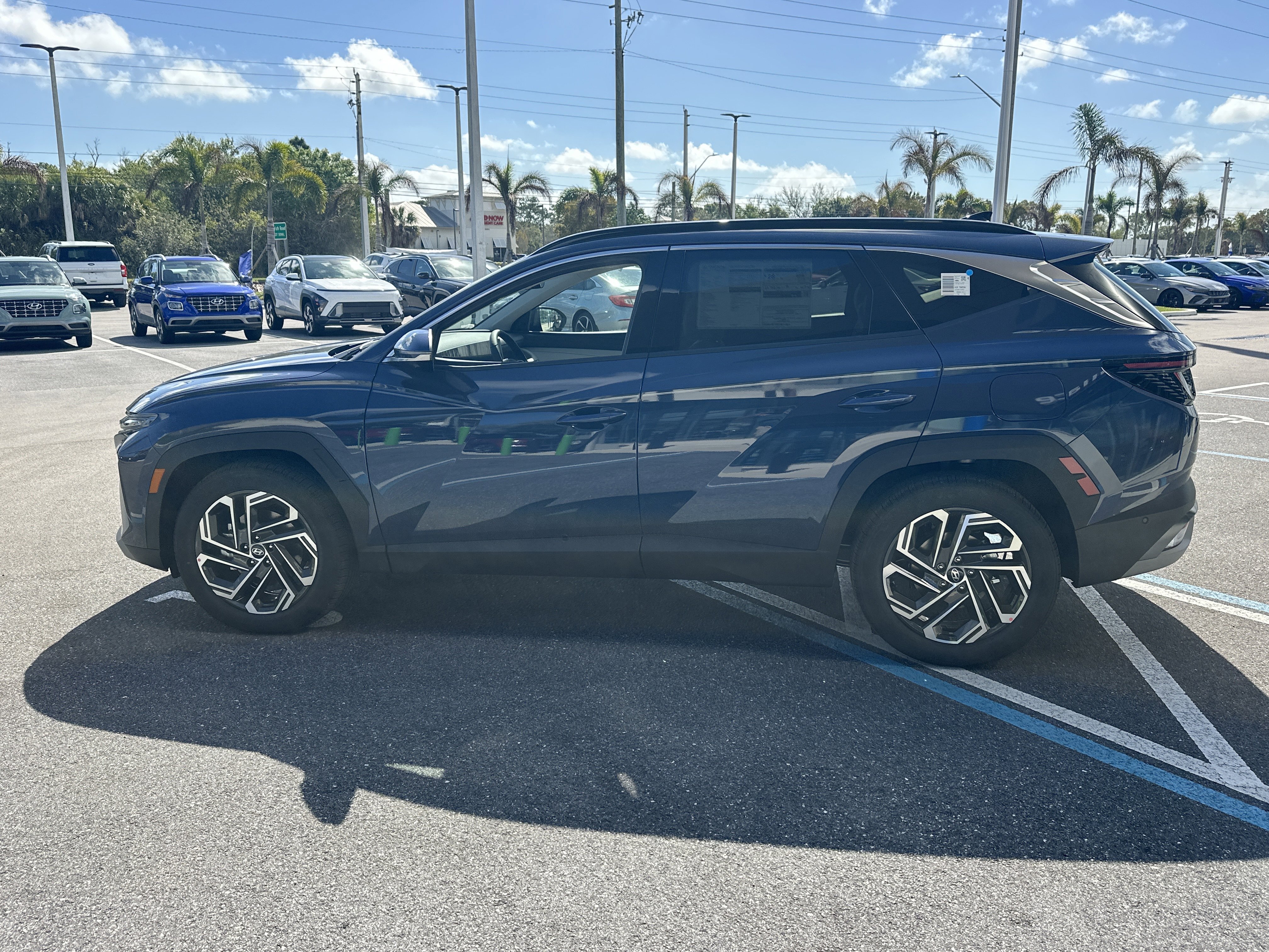 New 2026 Hyundai Tucson Limited FWD image 10