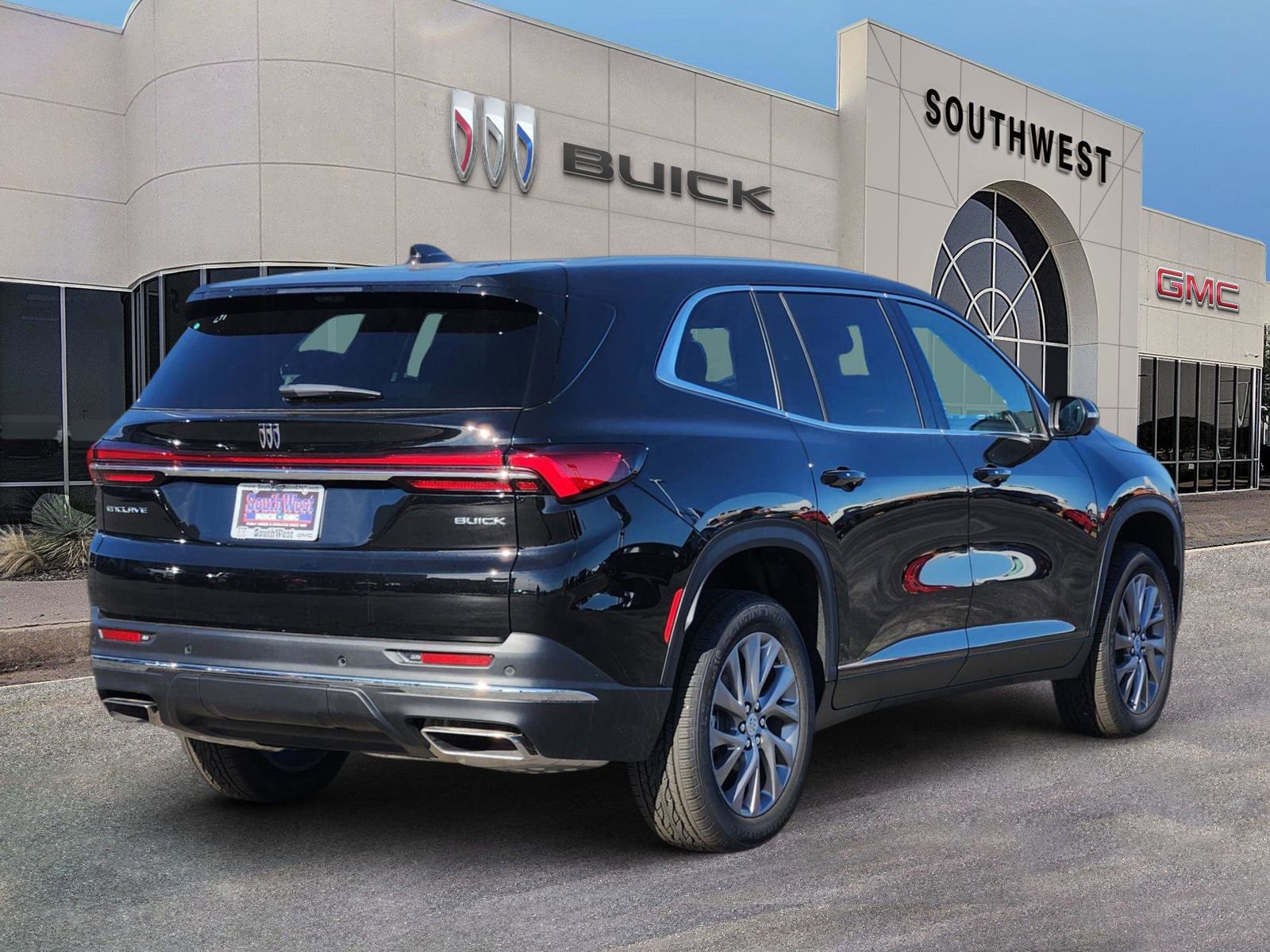 New 2026 Buick Enclave Preferred w/ Power Package image 5