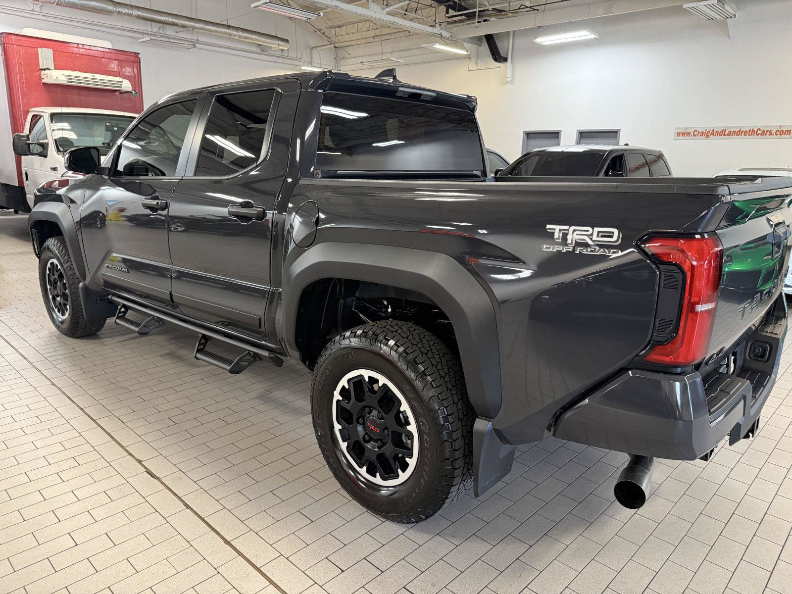 Used 2026 Toyota Tacoma TRD Off-Road AWD/4WD image 5