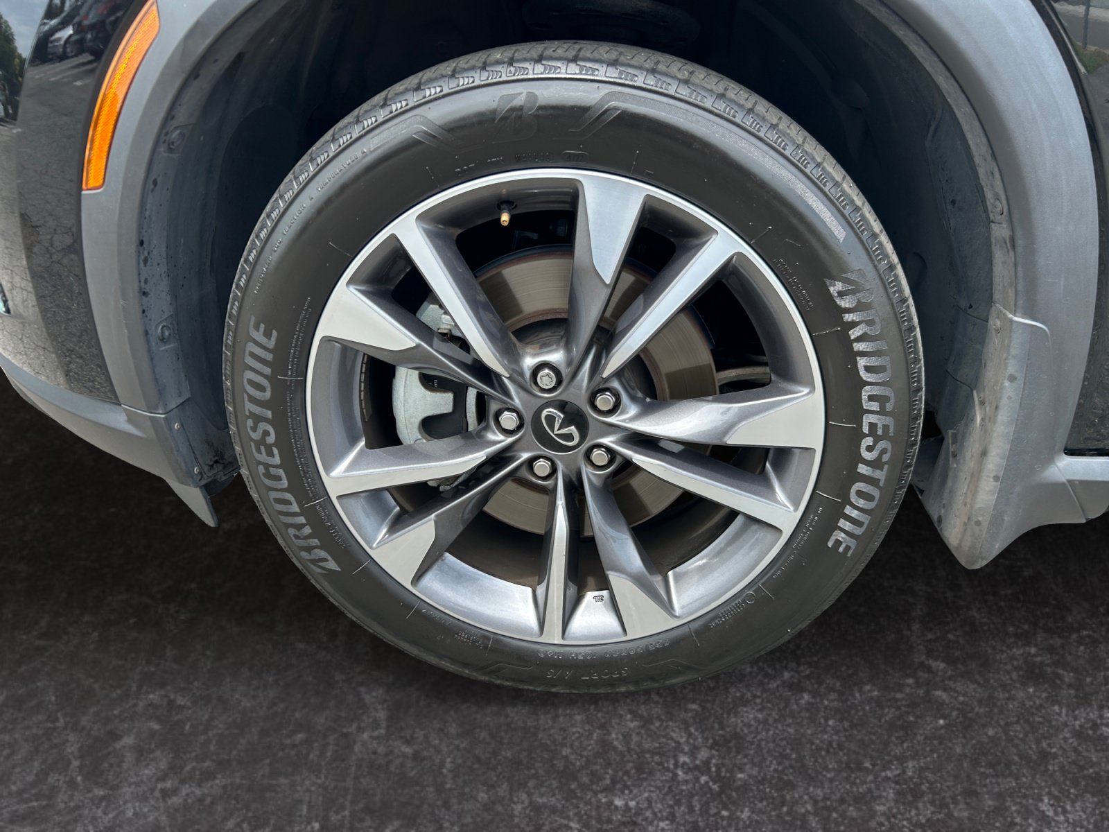 Used 2023 INFINITI QX60 Luxe w/ Vision Package FWD image 10