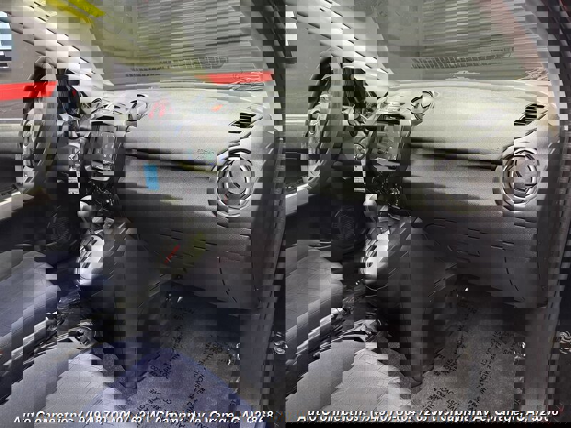 Used 2011 MAZDA MAZDA2 Sport image 10