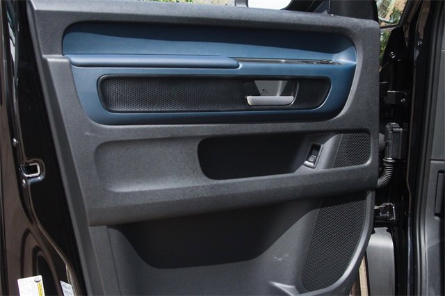 New 2025 Volkswagen ID. Buzz Pro S image 12