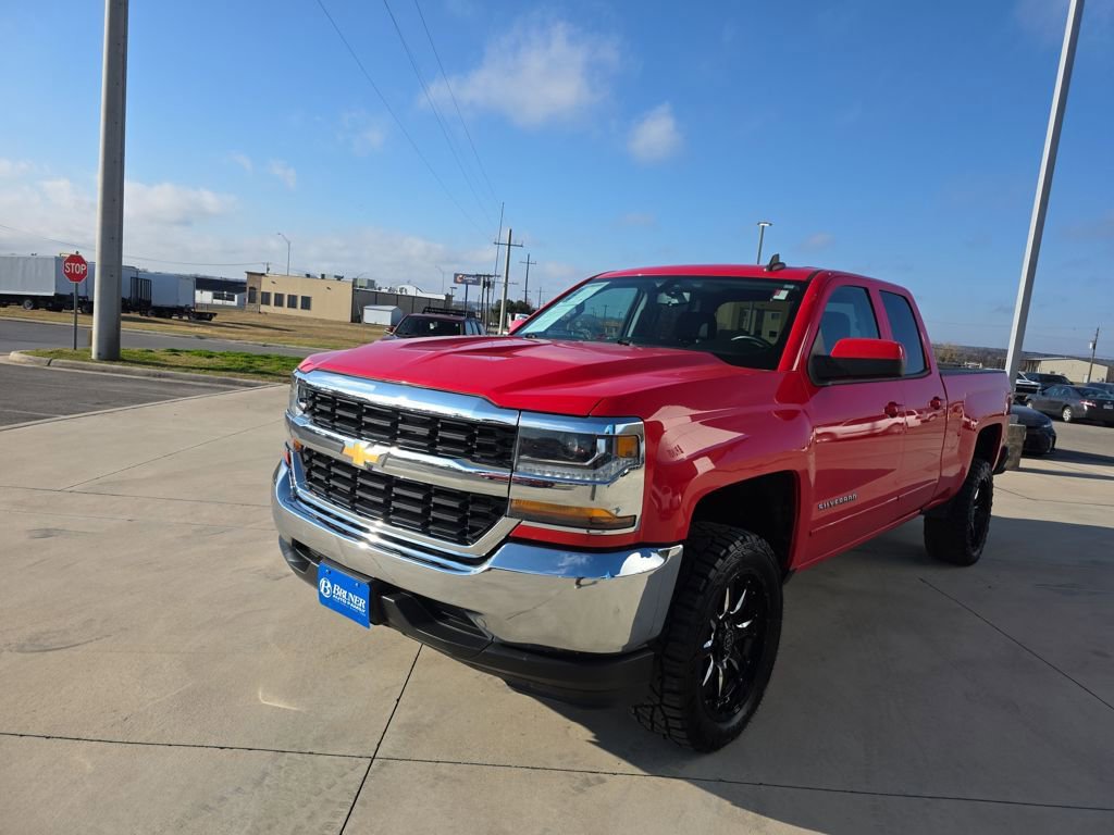 Used 2018 Chevrolet Silverado 1500 LT image 3