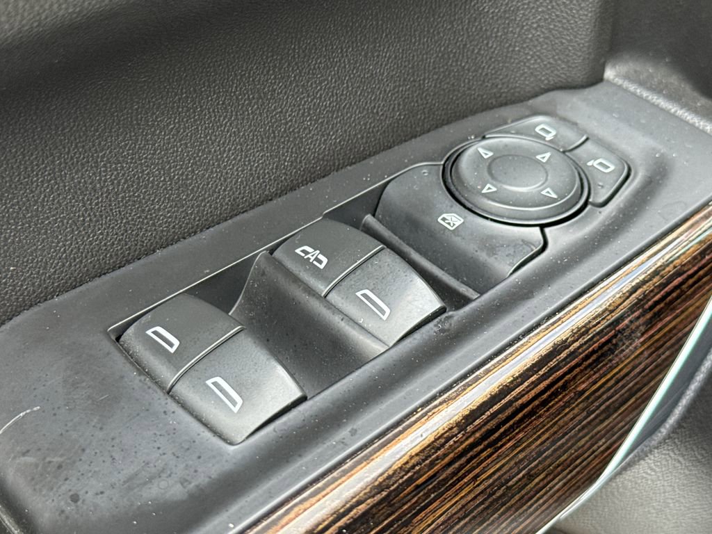 Used 2021 Chevrolet Silverado 1500 Custom Trail Boss AWD/4WD image 19