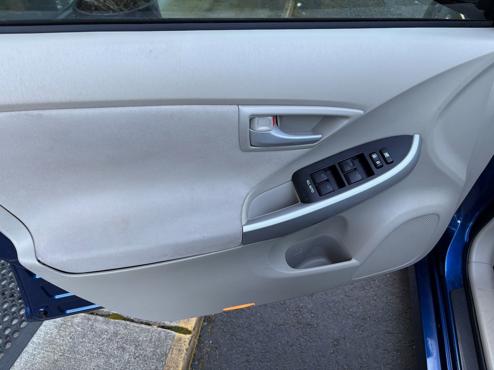 Used 2010 Toyota Prius Two image 13
