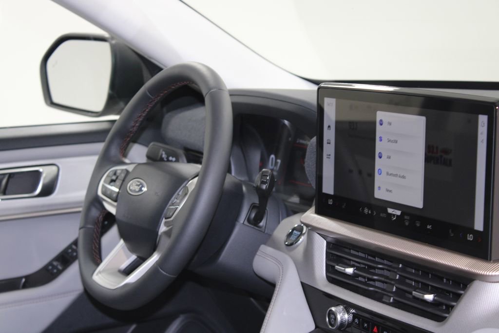 New 2026 Ford Explorer Active RWD image 30