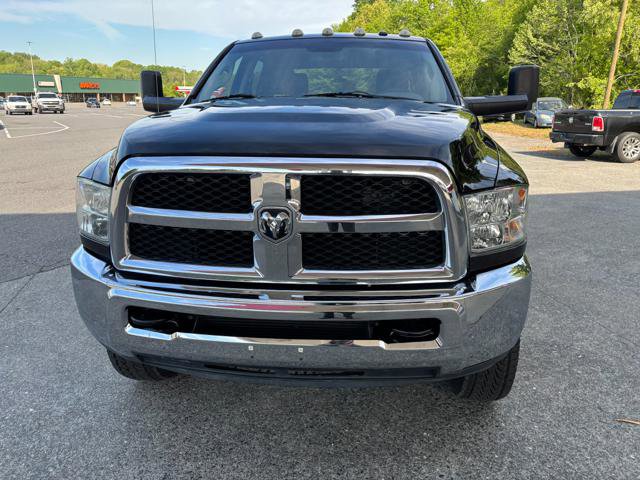 Used 2014 RAM 3500 Tradesman w/ Chrome Appearance Group AWD/4WD image 2