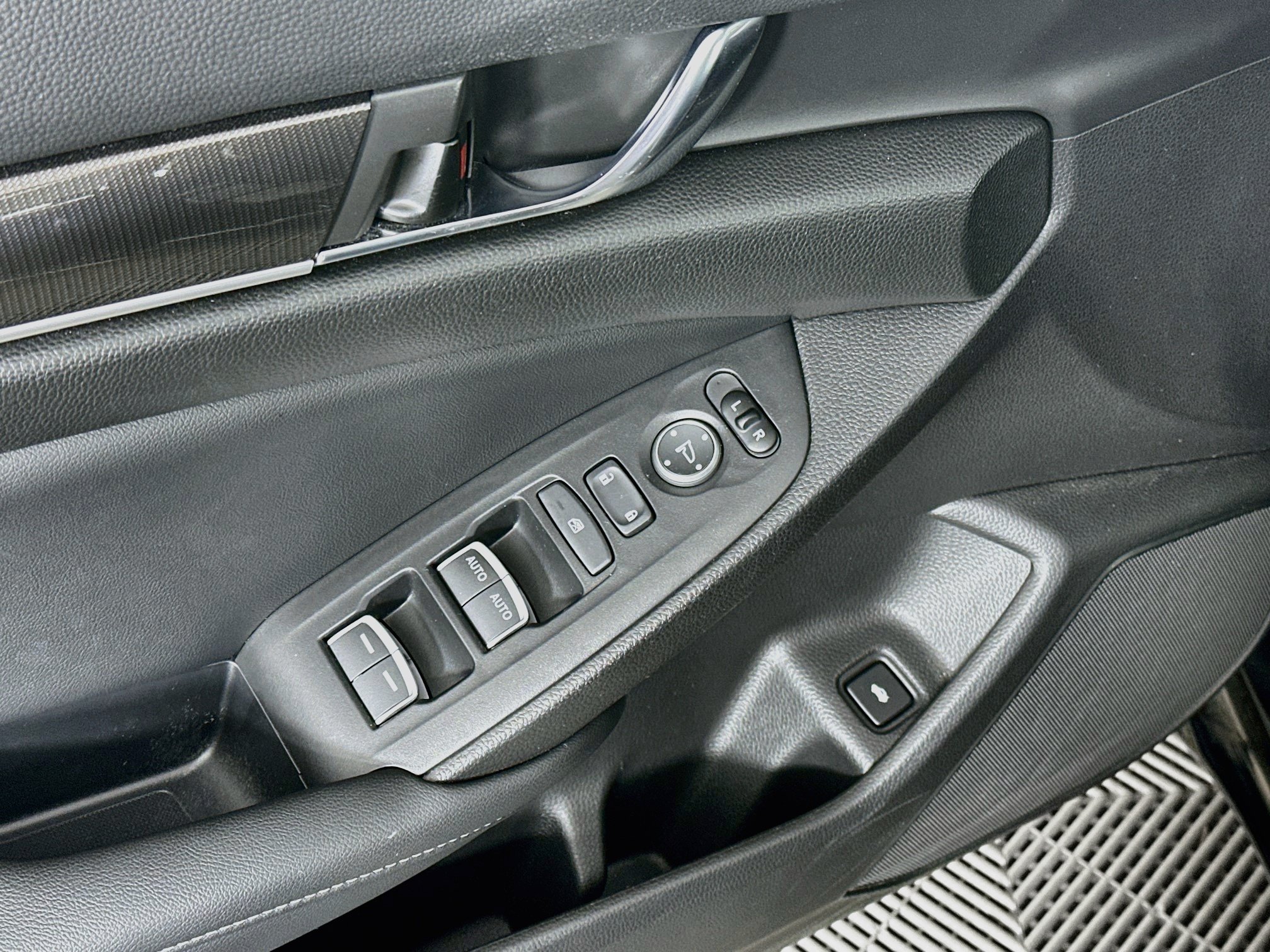 Used 2022 Honda Accord Sport image 15