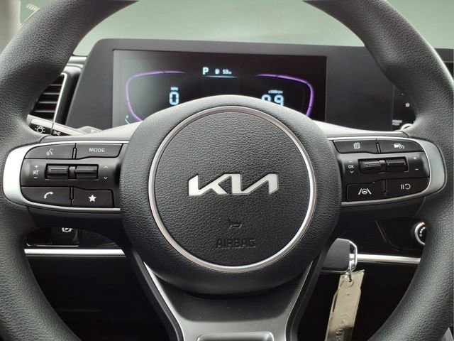 Used 2025 Kia Sportage LX AWD/4WD image 30