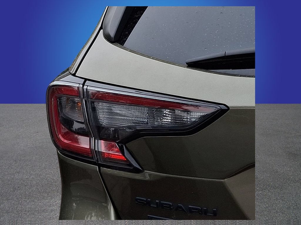 Used 2025 Subaru Outback Onyx Edition AWD/4WD image 7