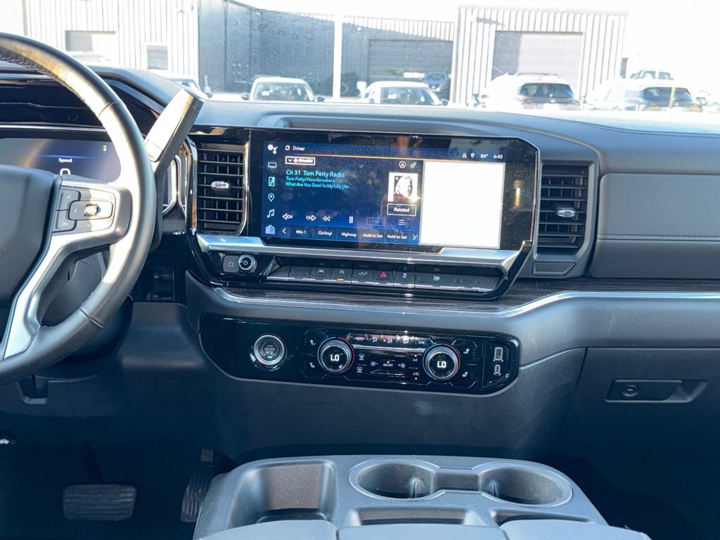 Certified 2024 Chevrolet Silverado 1500 LT AWD/4WD image 16