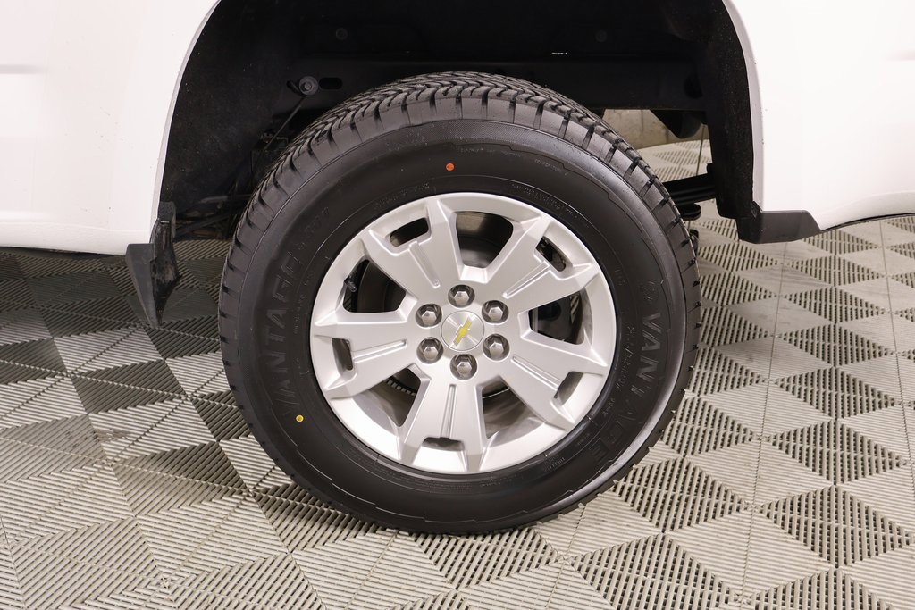 Used 2021 Chevrolet Colorado LT w/ Fleet Safety Package image 17
