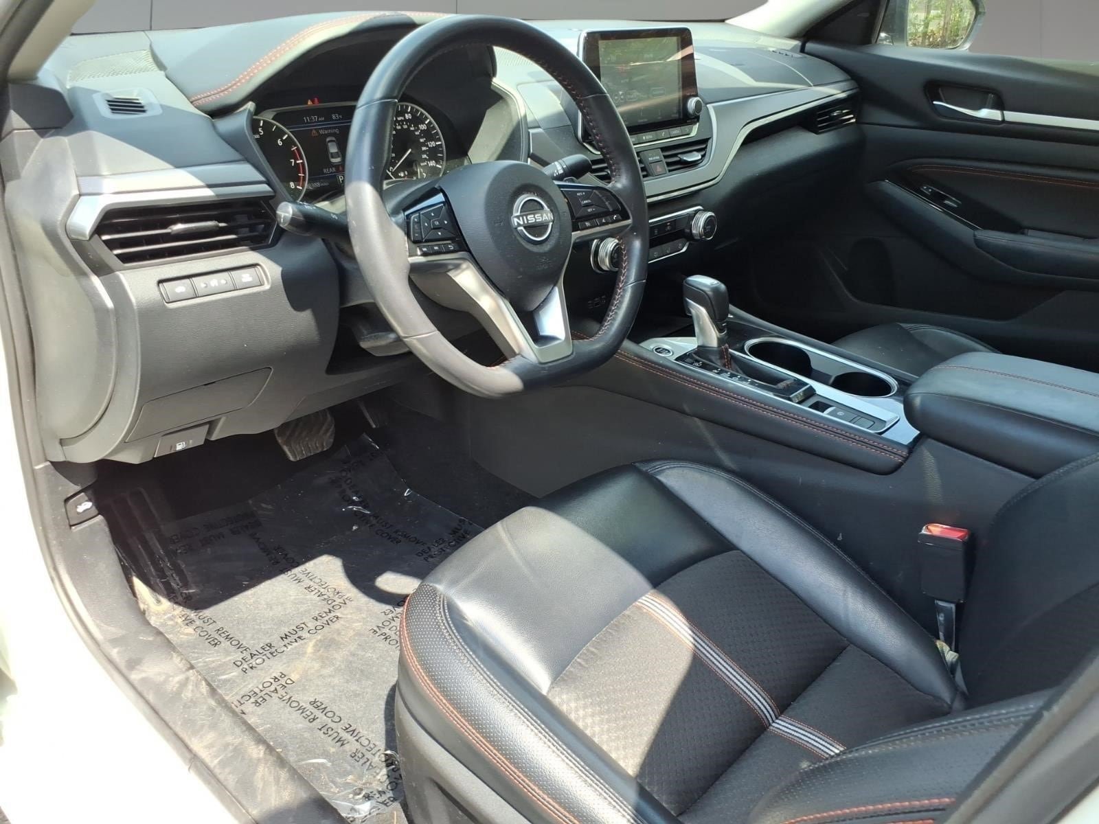 Used 2023 Nissan Altima 2.5 SR AWD/4WD image 11