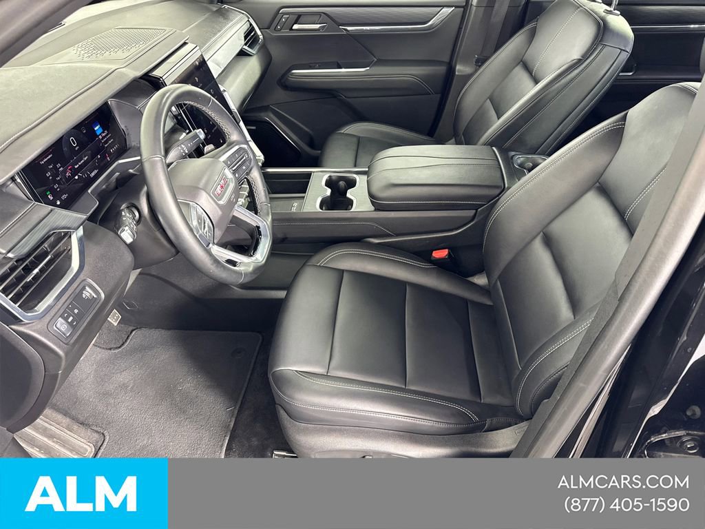 Used 2024 GMC Acadia Elevation image 12