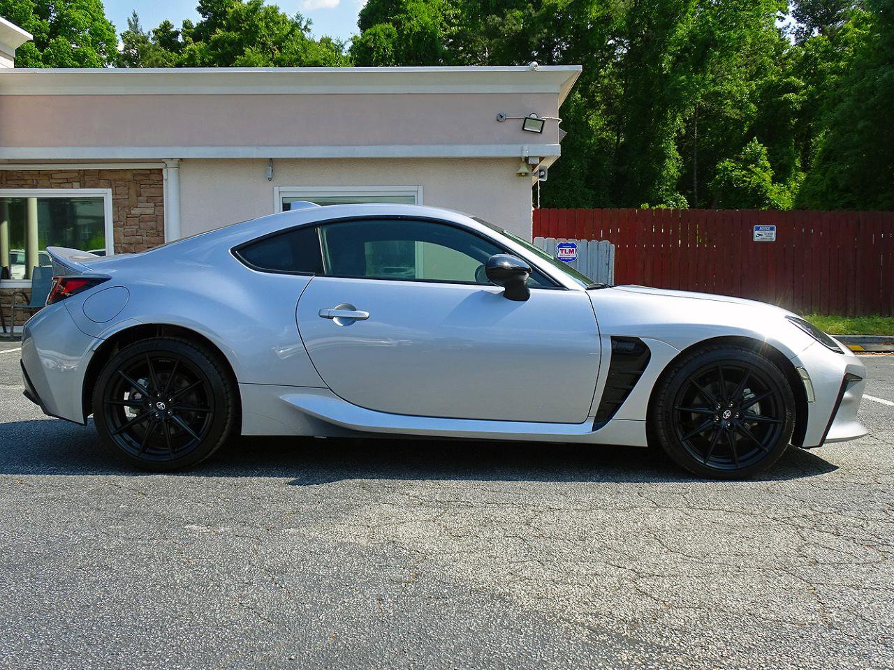 Used 2024 Toyota GR86 Premium RWD image 12