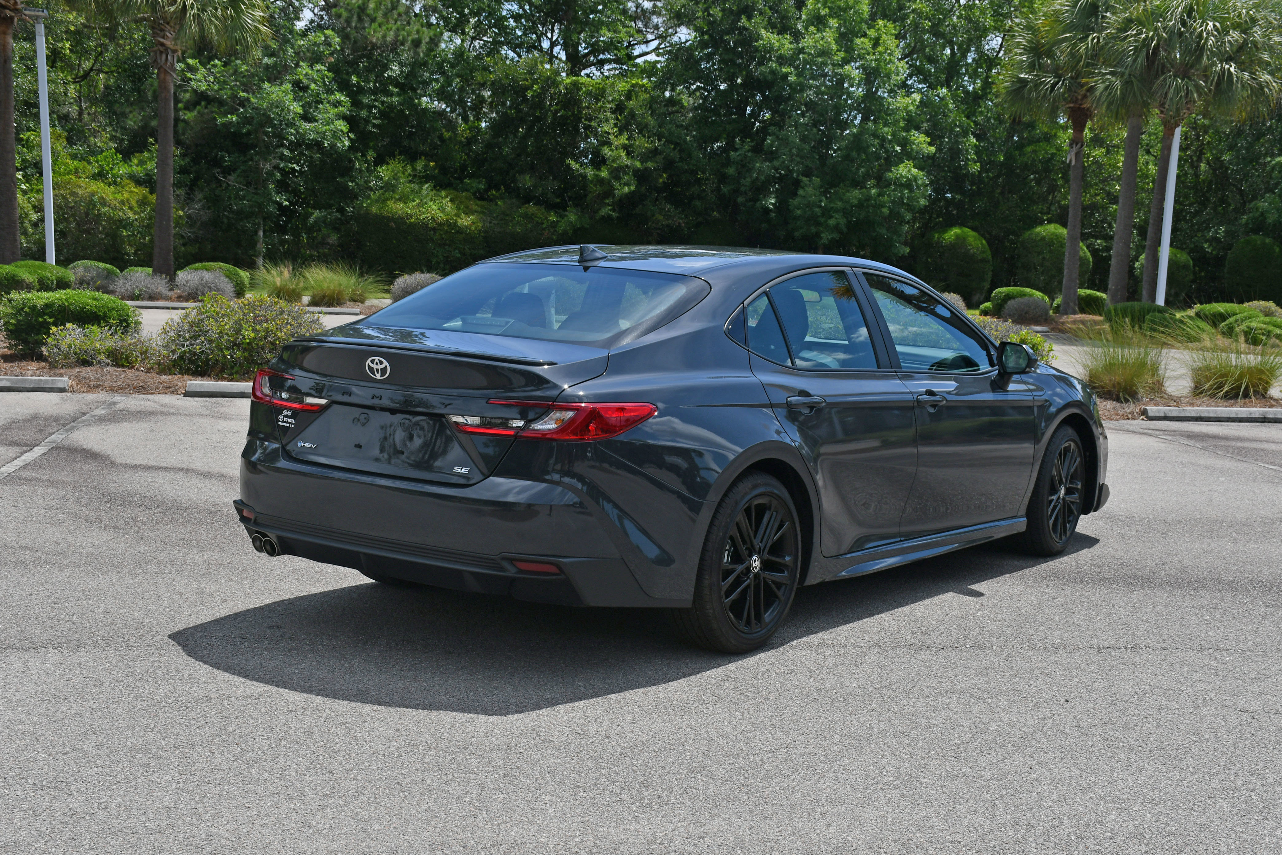 Used 2026 Toyota Camry SE FWD image 17