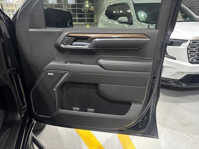 Used 2022 Chevrolet Silverado 1500 LT Trail Boss w/ Convenience Package II AWD/4WD image 37