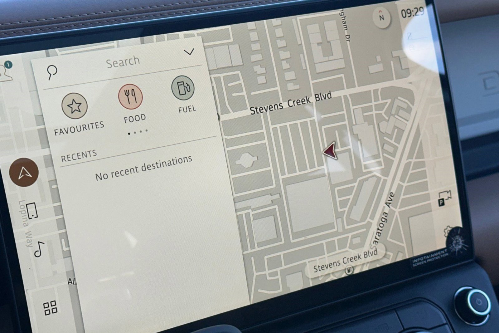 New 2026 Land Rover Defender 130 X-Dynamic SE image 19