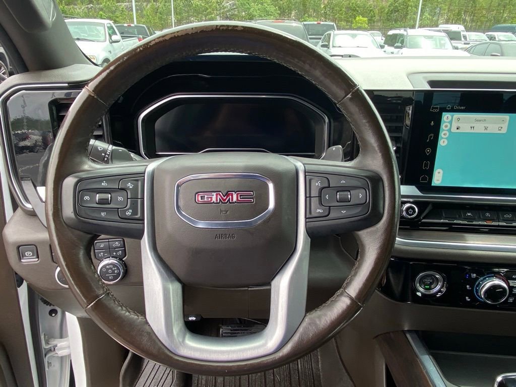 Used 2022 GMC Sierra 1500 SLT AWD/4WD image 13