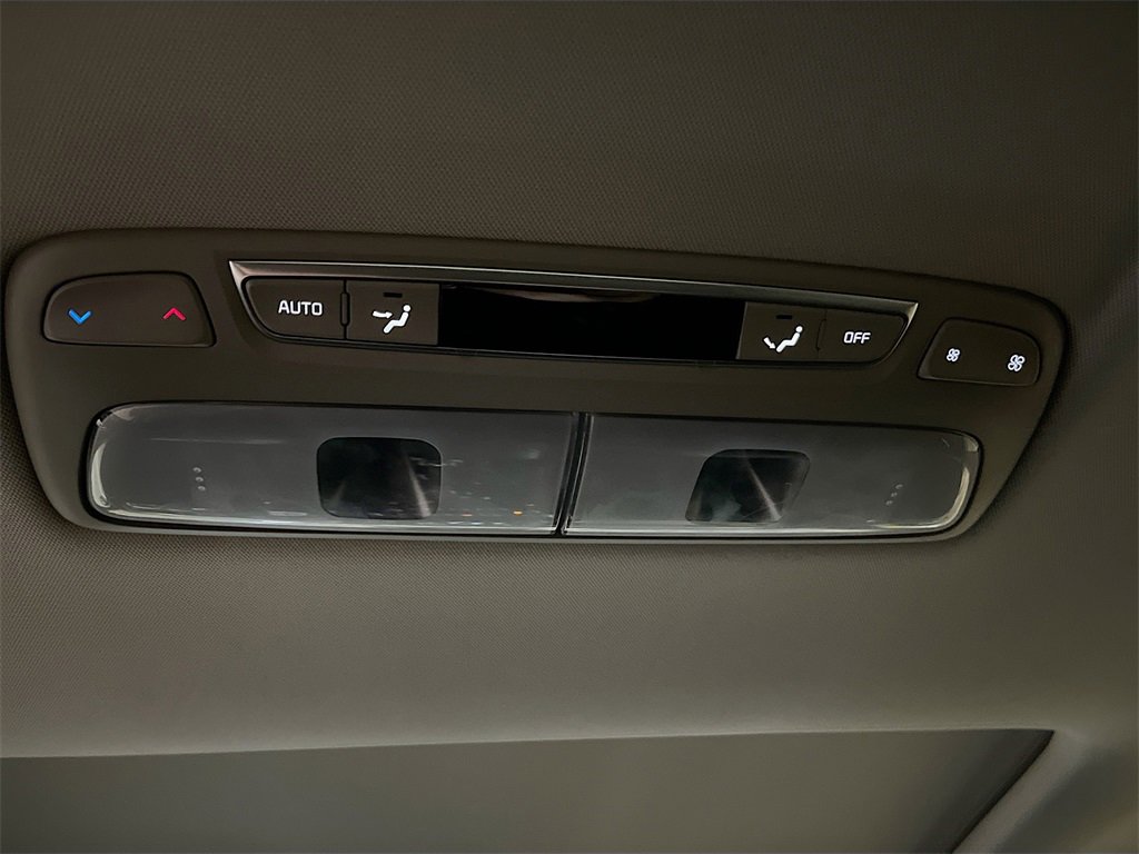 Used 2022 Kia Telluride S image 26
